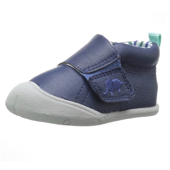 Carter’s shoes navy blue 6-9 months stage 1 crawl Velcro New NWT - Picture 3 of 8